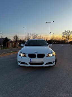 BMW 320d E91 LCI AT - 2