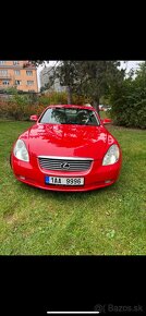 Lexus SC430. Rok 2003, nova STK motor V8 o objemu 4.3L, výko - 2