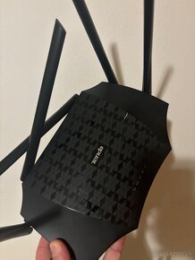 Router Tenda - 2