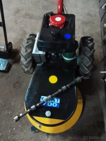 Blok motora na traktor - 2