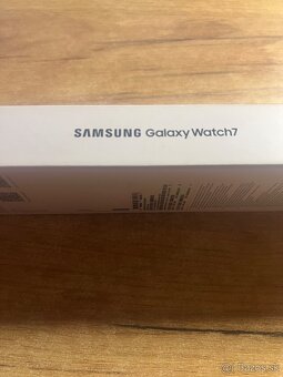 Predám SAMSUNG GALAXY WATCH 7 LTE 40mm, GREEN, ZARUKA SK 2R - 2