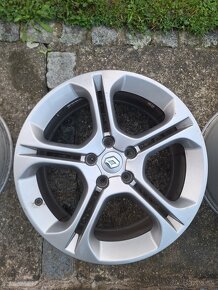 5x114,3 R18 Renault Megane GT - 2