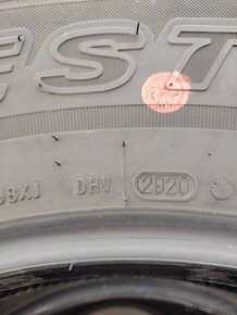 Predám pneu Bridgeston255 /70R18 - 2