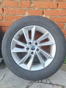 5x112 215/65 R17 - 2