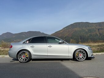 AUDI A4 B8 2.0TDI - 2