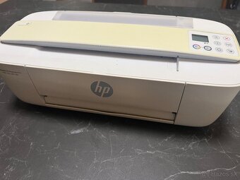 HP DeskJet 3775 - 2