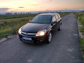 Opel Astra Caravan 1.7 CDTi Cosmo 92Kw 2007 M6 - 2