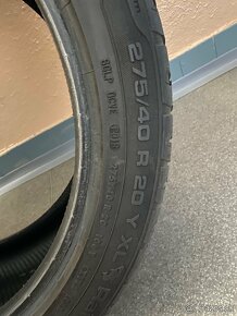 275/40 R20 UNYROYAL - 2