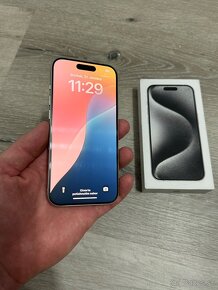 iPhone 15 PRO 256gb - biely titan - 2