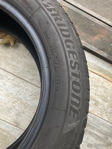 ___ 205/60 R17 zimne Bridgestone - 2