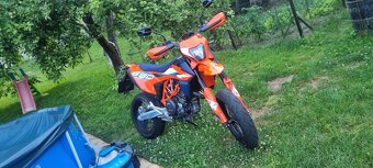 Ktm 690 smc 2023 - 2