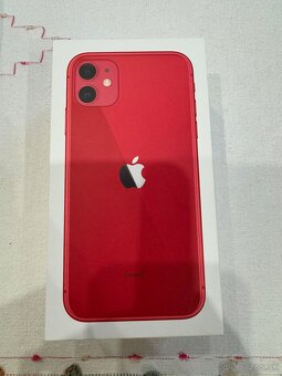 Predám IPhone 11 128gb červený (84% batéria) - 2