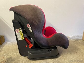 Autosedacka bez isofix - 2