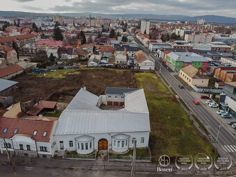 BOSEN| Viacúčelová budova s historickým nádychom. - 2