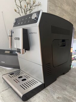 DeLonghi ETAM 29.510.SB Autentica plne automatický kávovar - 2