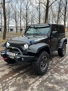 Jeep Wrangler - 2