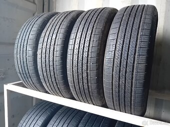 225/65R17 M+S Continental - 2