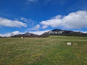 Predám pozemok na stavbu domu v Ižipovciach - 2