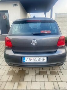 Volkswagen Polo - 2