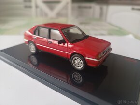 1:43 Alfa Romeo 33 - 2