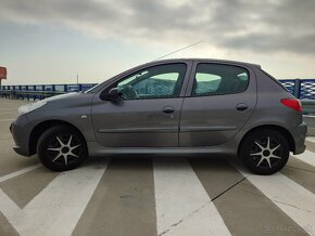 Peugeot 206 1,4i - 2