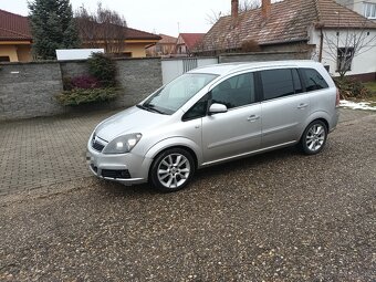 Opel zafira 1.9cdti 88kW 7moestne - 2