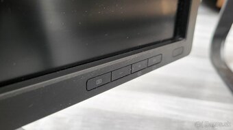 HP ZDisplay 24" 1980x1200 IPS - 2