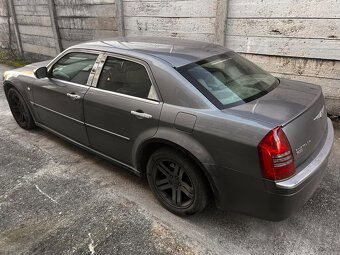 predam diely na chrysler 300c 160kw 3,0 crd modry strieborny - 2