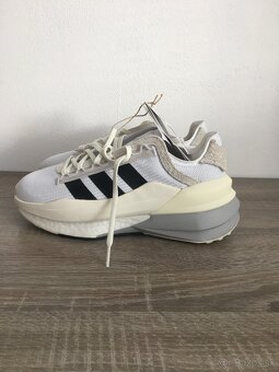 ADIDAS AVRYN_X SHOES 40( nové) - 2