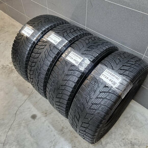 Dodávkové zimné pneu 235/65 R16C NOKIAN DOT2021 - 2