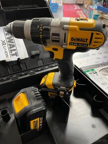 Dewalt Vŕtačky - 2