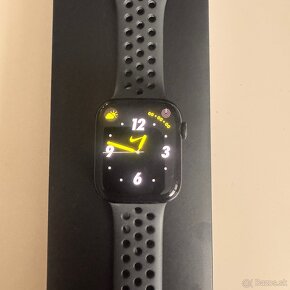 Apple Watch 7 45mm nike - 2