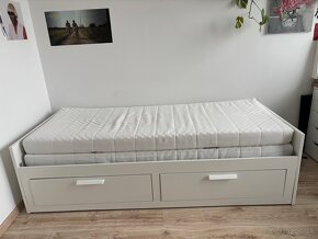 IKEA posteľ - 2