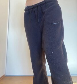 Nike sherpa tepláky teddy nike sherpa sweatpants thermo swea - 2