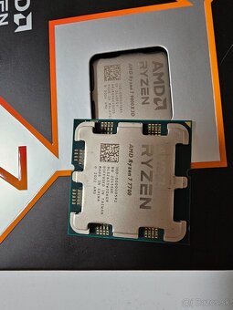 Ryzen 7 7700 - 2