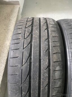 235/40 R19 Bridgestone Potenza - 2