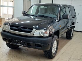 TOYOTA HILUX - 2