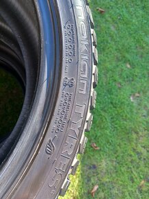 245/40 r19 zimne pneumatiky - 2