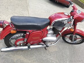 Jawa 250/592 - 2