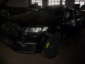 Audi Q7................nahradne diely - 2