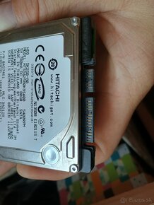 Predam hdd hitachi sata - 2