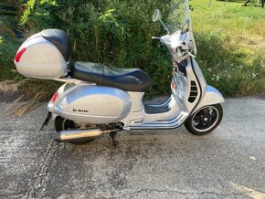 Vespa GT 200 - 2