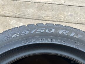 225/50R17 98H Pirelli Sottozero 3 - 2