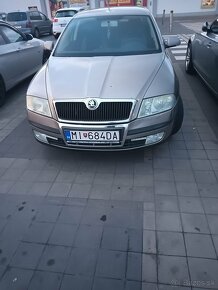 Škoda Octavia 2 - 2