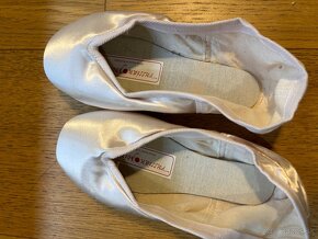 Pointe shoes for ballet NEW - 2