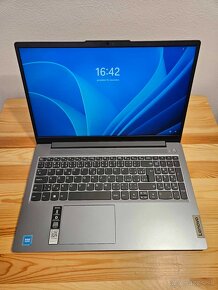 Lenovo IdeaPad Slim 3 15IAN8 Intel N100,8GB/128GB,W11,zaruka - 2