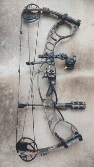 Kladkovy luk HOYT Faktor 30 - 2