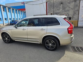 Volvo XC90 - 2