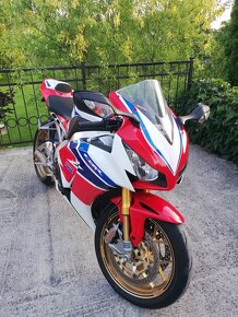 Honda CBR 1000 rr - 2