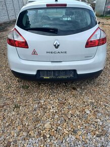 Rozpredam Renault Megane 1.6 16v 74kw 2011 - 2